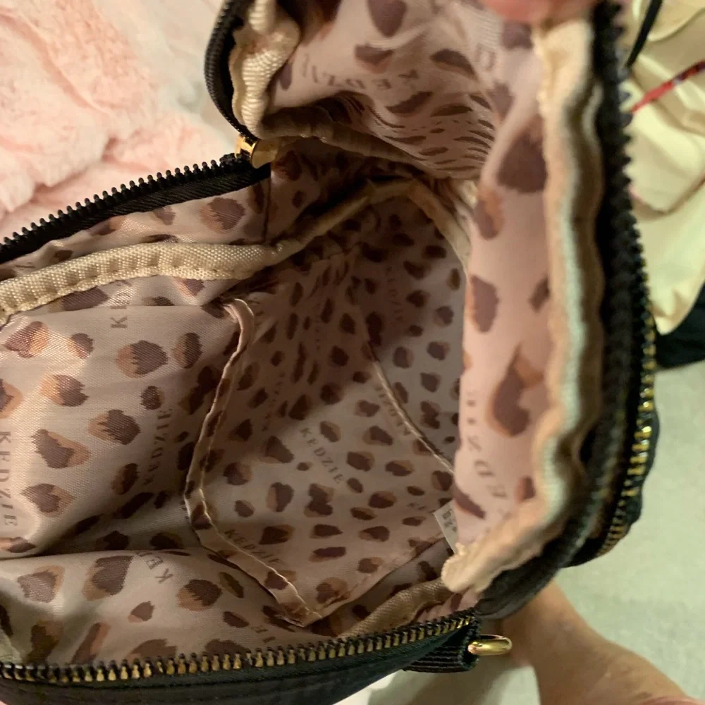 Black Kenzie Bag - Picture 4 of 5